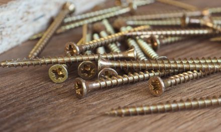 Vis pour bois : comment choisir le bon modèle selon votre support ?